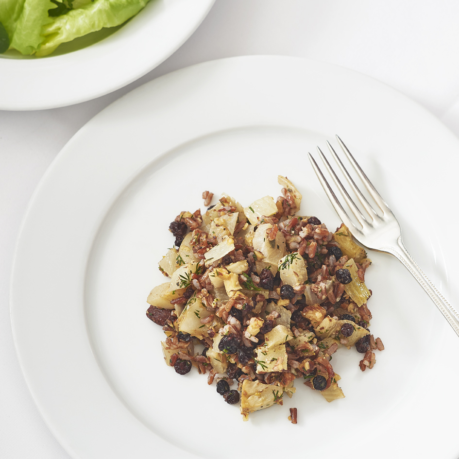 Red rice salad with fennel, almonds, and currants