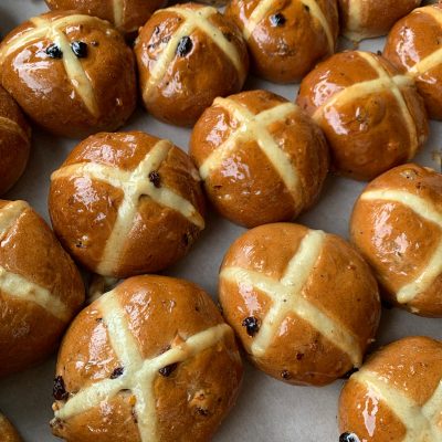 Hot cross buns